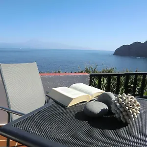 https://villa-delfines.in-canary-islands.com